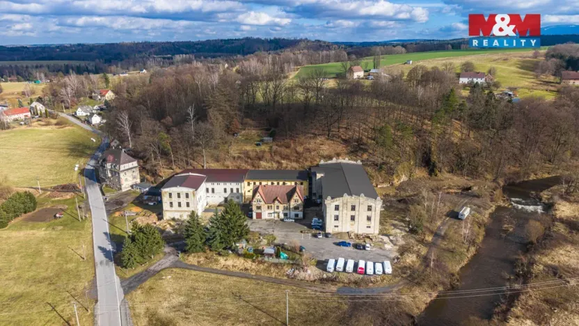 Pronájem výrobních prostor, Višňová - Poustka, 884 m2