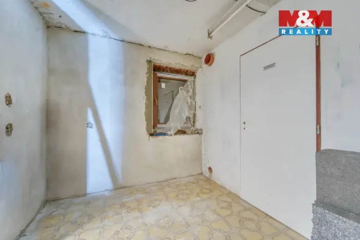 Prodej rodinného domu, Sadov - Lesov, 290 m2