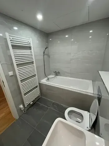 Pronájem bytu 2+kk, Praha - Smíchov, Podbělohorská, 57 m2