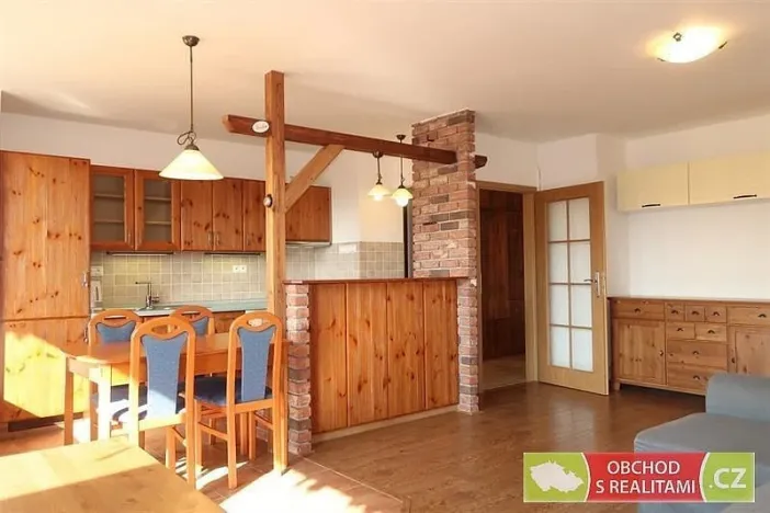 Pronájem bytu 3+kk, Praha, U Slovanky, 73 m2