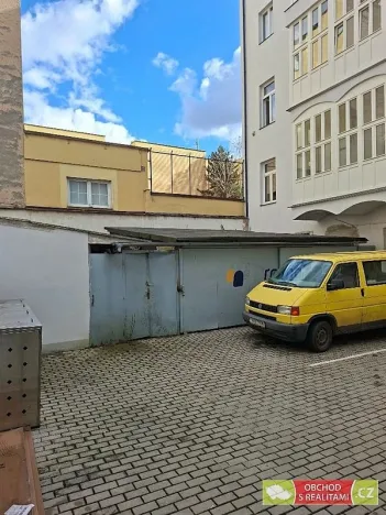 Prodej komerční, Praha, Turnovská, 113 m2