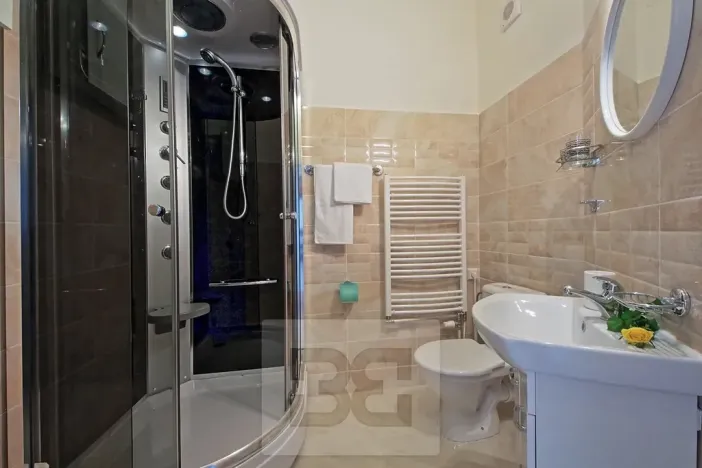 Pronájem bytu 2+kk, Praha - Nové Město, V jirchářích, 47 m2