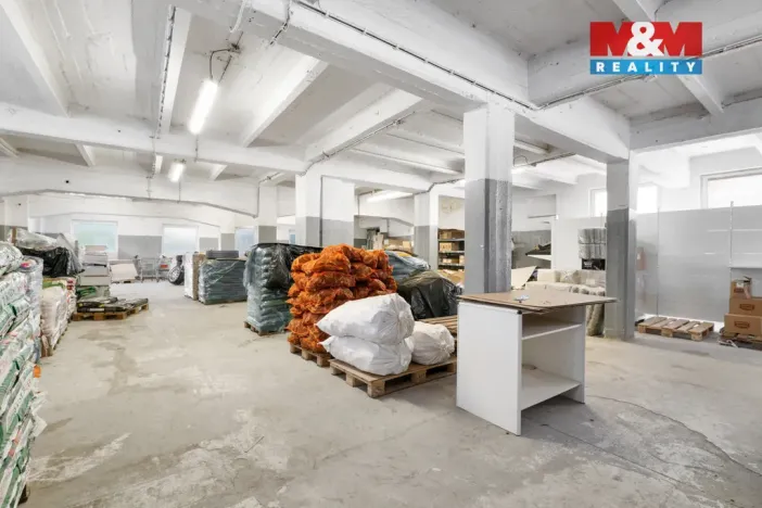 Prodej skladu, Jílové, Teplická, 3160 m2