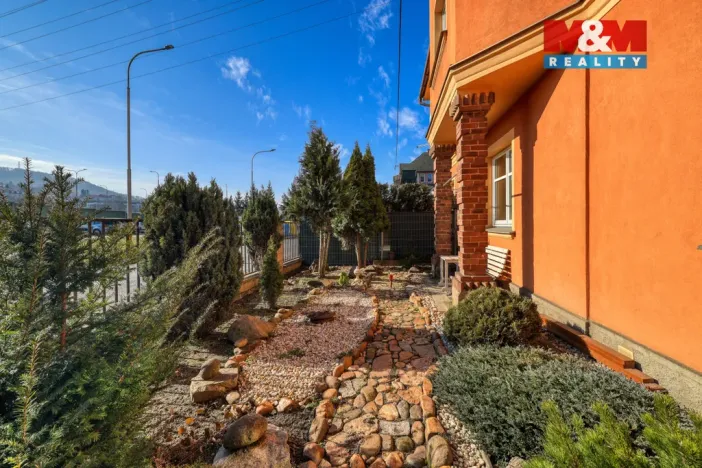 Prodej bytu 1+kk, Karlovy Vary - Bohatice, Dalovická, 34 m2