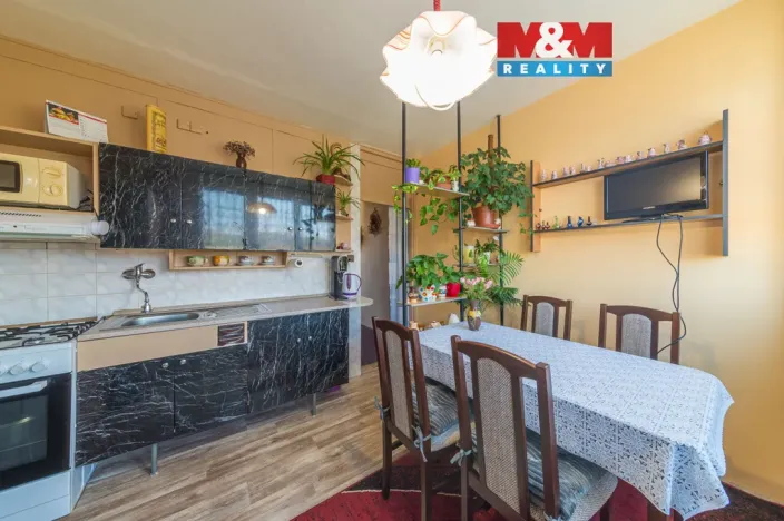 Prodej bytu 3+1, Bílovec, Radotínská, 76 m2