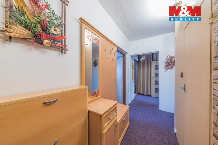 Prodej bytu 3+1, Bílovec, Radotínská, 76 m2