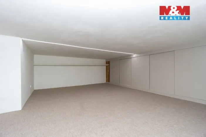 Prodej bytu 2+kk, Pardubice, K Polabinám, 73 m2