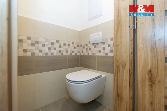 Prodej bytu 2+kk, Pardubice, K Polabinám, 73 m2