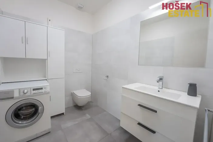 Prodej rodinného domu, Pohořelice, U Větrolamu, 160 m2