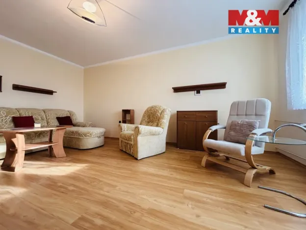 Prodej bytu 2+1, Klatovy - Klatovy IV, Na Bělidle, 70 m2