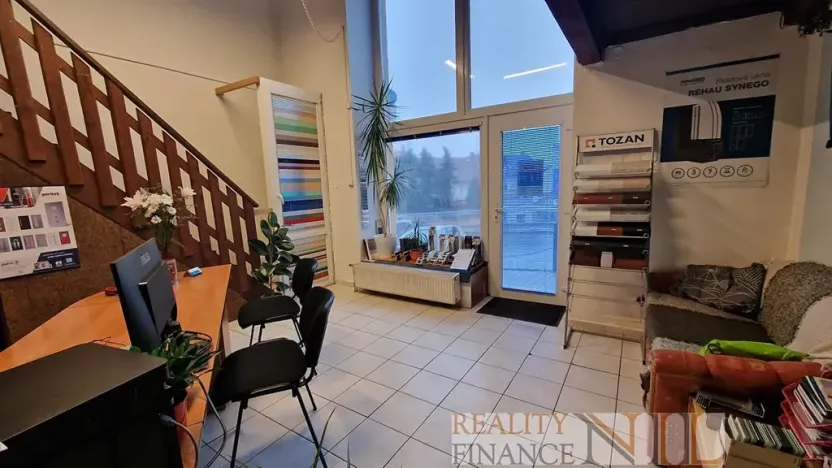 Pronájem obchodního prostoru, Plzeň, Na Roudné, 25 m2