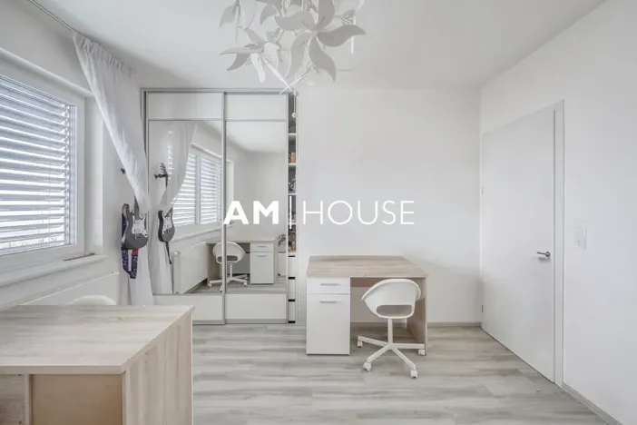 Prodej rodinného domu, Praha - Březiněves, Mikanových, 139 m2