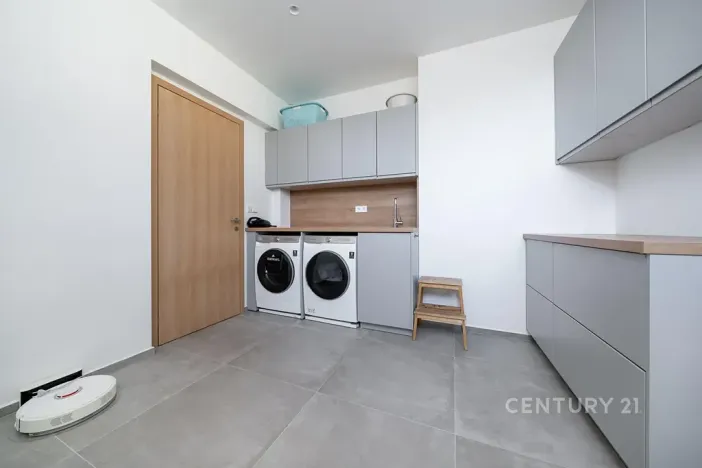 Prodej vícegeneračního domu, Praha - Malešice, Dubského, 321 m2