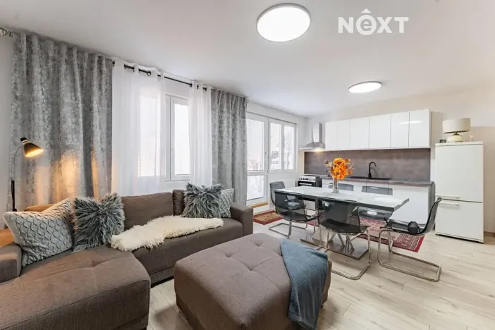 Prodej ubytování, Staré Město, 66 m2