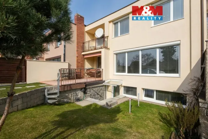 Prodej rodinného domu, Benešov, Pavlíkova, 279 m2