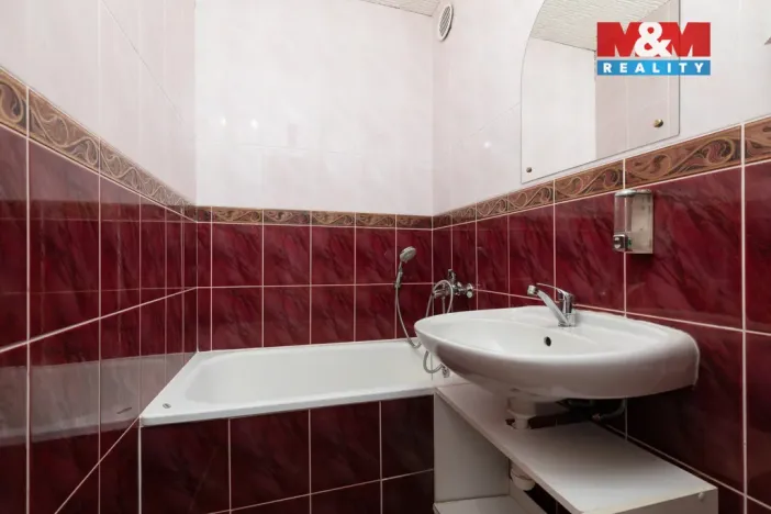 Prodej bytu 2+kk, Ostrava - Bělský Les, Bohumíra Četyny, 52 m2