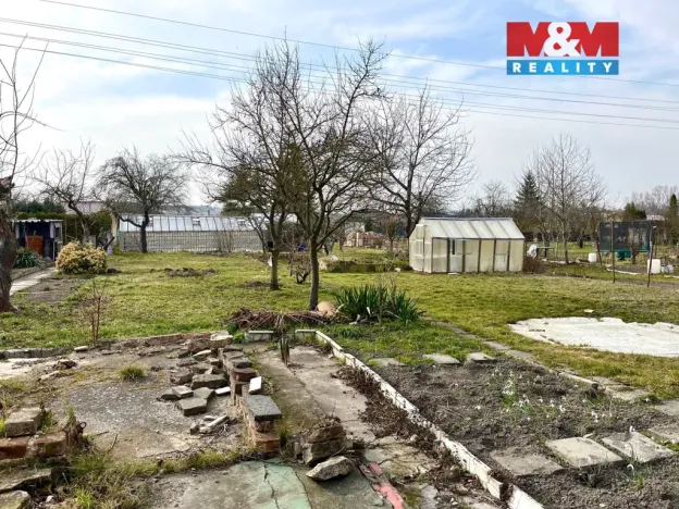 Prodej zahrady, Louny, Parašutistů, 684 m2