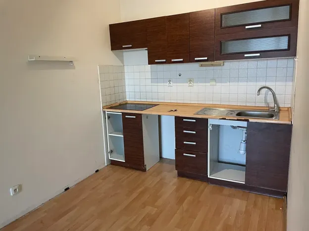 Pronájem bytu 2+kk, Praha - Michle, V dolině, 50 m2
