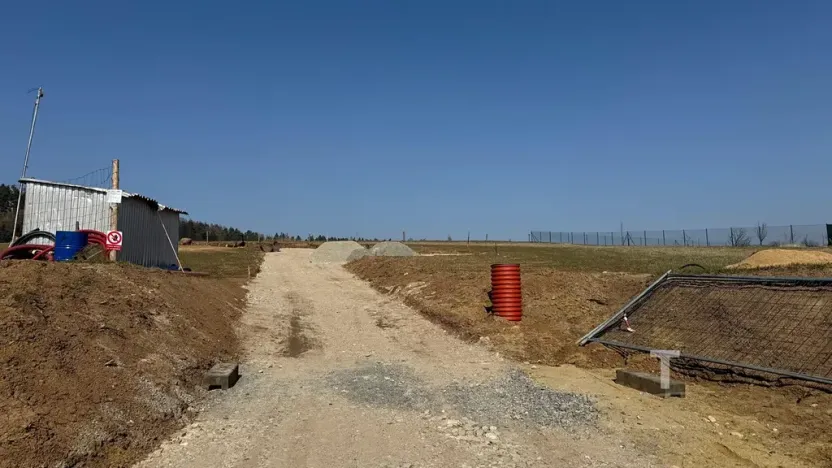 Prodej pozemku pro bydlení, Voděrady, 1418 m2