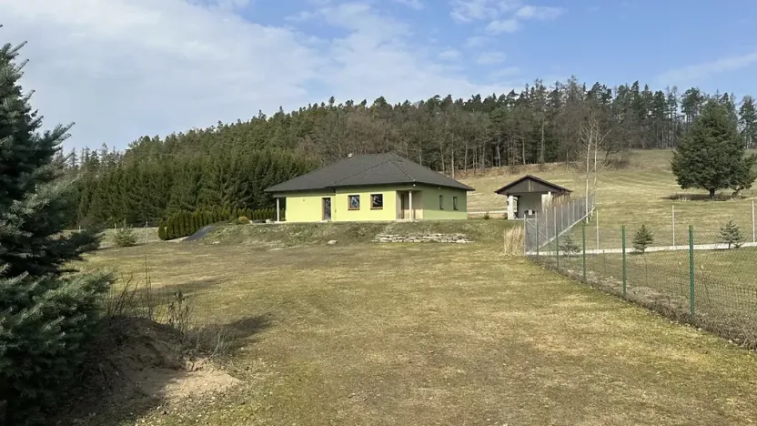 Prodej rodinného domu, Vojkov, 194 m2