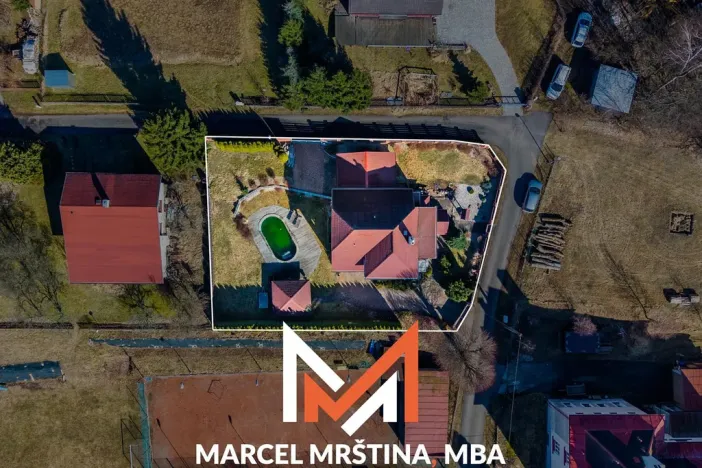 Prodej rodinného domu, Borová, 307 m2