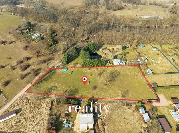 Prodej pozemku, Znojmo, 3961 m2