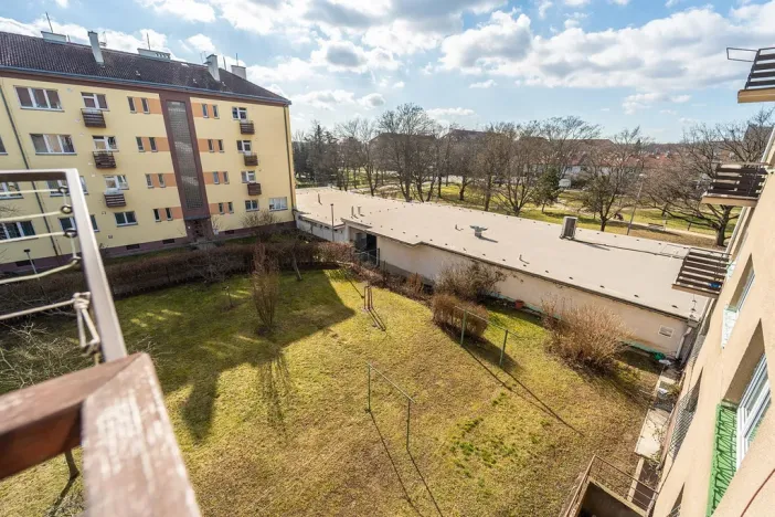 Prodej bytu 3+1, Praha - Strašnice, U kombinátu, 77 m2