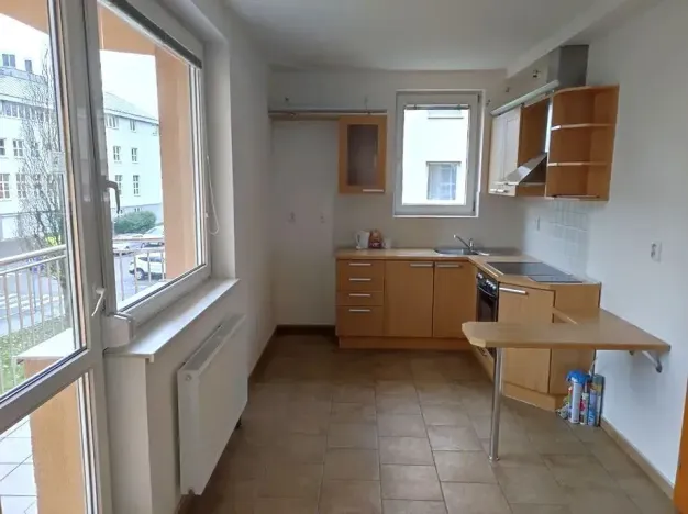 Pronájem bytu 2+kk, Praha - Uhříněves, Nové náměstí, 48 m2