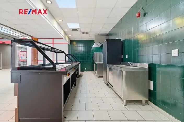 Pronájem obchodního prostoru, Plzeň, 181 m2