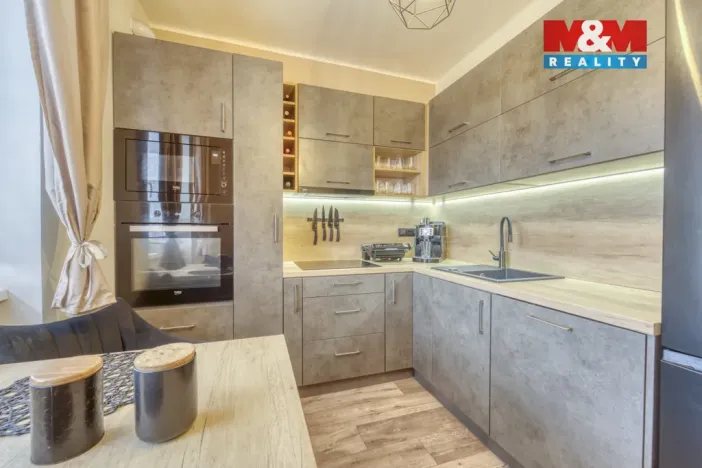 Pronájem bytu 2+1, Stod, Hradecká, 56 m2