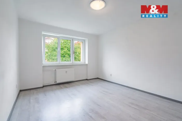 Pronájem bytu 2+1, Strakonice - Strakonice II, Dukelská, 54 m2