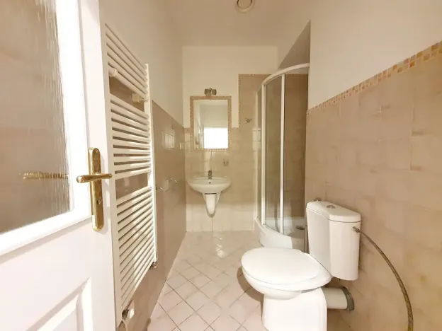 Pronájem bytu 1+kk, Praha - Smíchov, Plzeňská, 25 m2