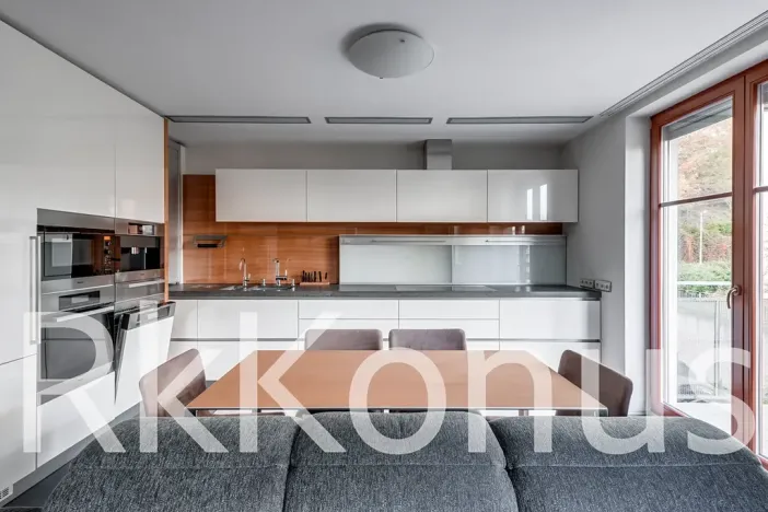 Prodej bytu 2+kk, Praha - Dejvice, Paťanka, 75 m2