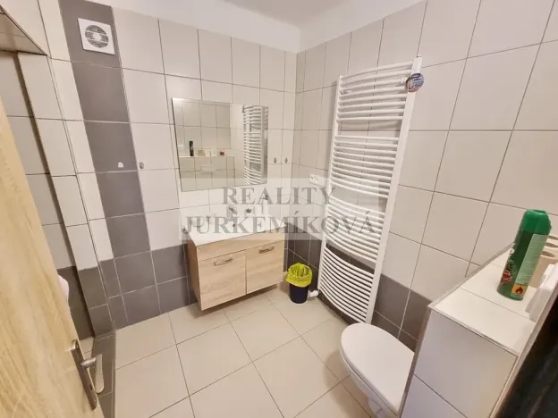 Prodej vícegeneračního domu, Černá v Pošumaví, 200 m2