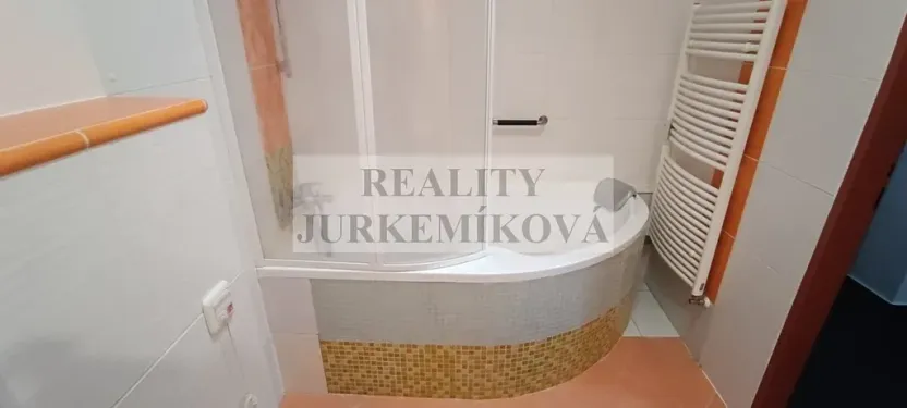 Pronájem bytu 2+kk, Frymburk, 41 m2