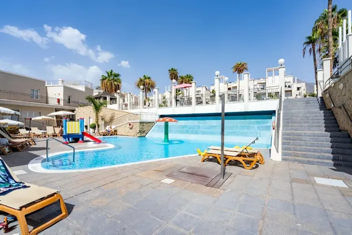 Prodej bytu 2+kk, Adeje, Španělsko, 53 m2