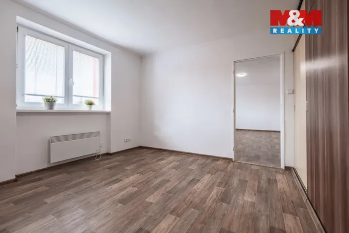 Prodej bytu 2+1, Milovice, Dukelská, 61 m2