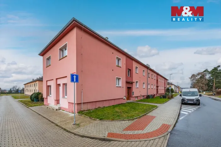 Prodej bytu 2+1, Milovice, Dukelská, 61 m2