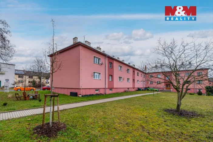 Prodej bytu 2+1, Milovice, Dukelská, 61 m2