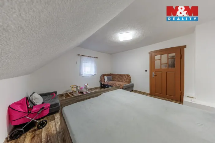 Prodej rodinného domu, Krásný Les - Damice, 188 m2