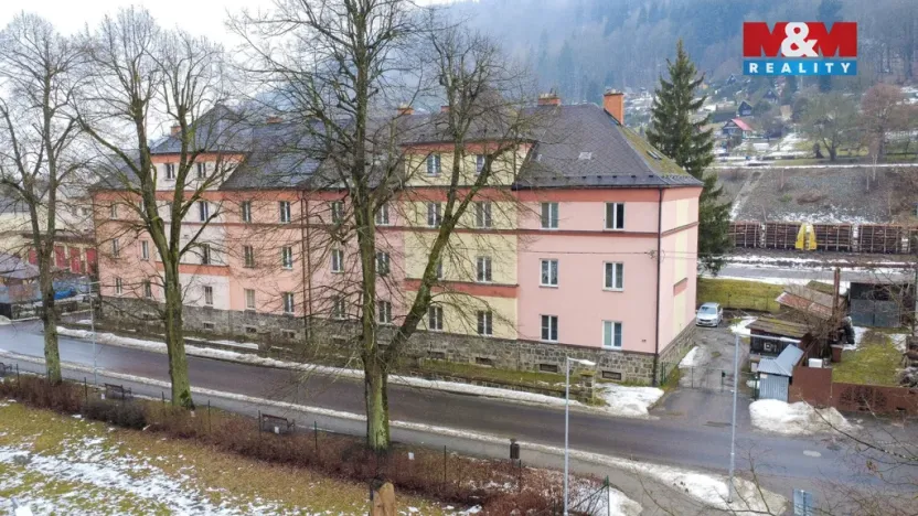 Prodej bytu 2+1, Hanušovice, Školní, 60 m2