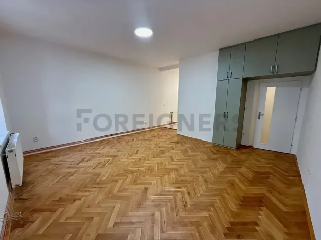 Pronájem bytu 1+kk, Hradec Králové, Velké náměstí, 45 m2