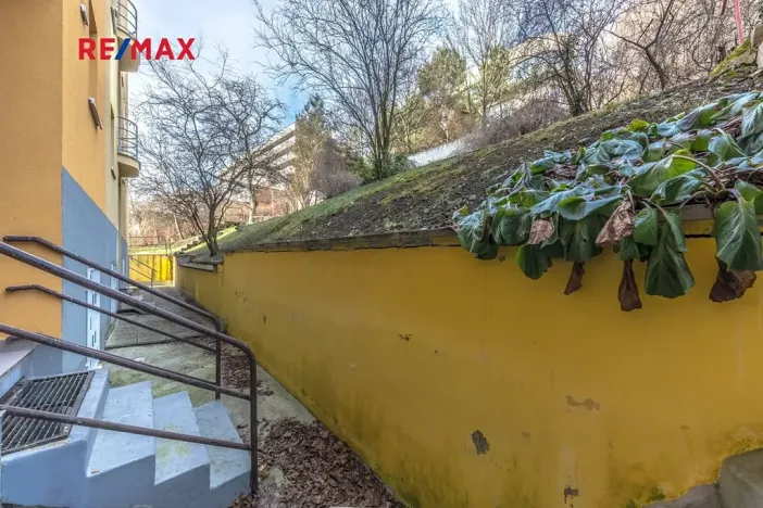 Prodej bytu 1+1, Praha - Smíchov, Holečkova, 24 m2