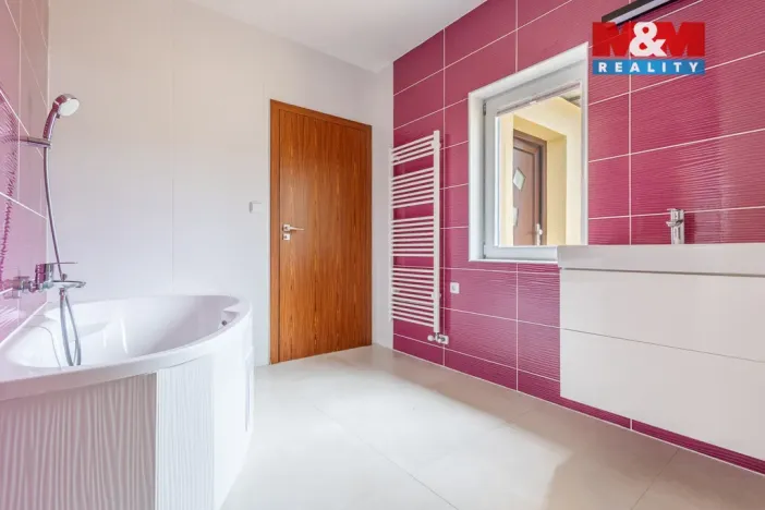 Prodej rodinného domu, Horní Podluží - Světlík, 180 m2