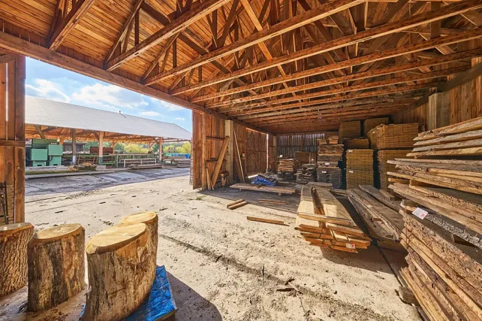 Prodej výrobních prostor, Seletice, 19535 m2