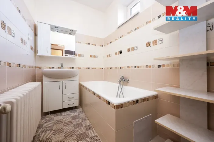 Prodej rodinného domu, Kamenná, 192 m2