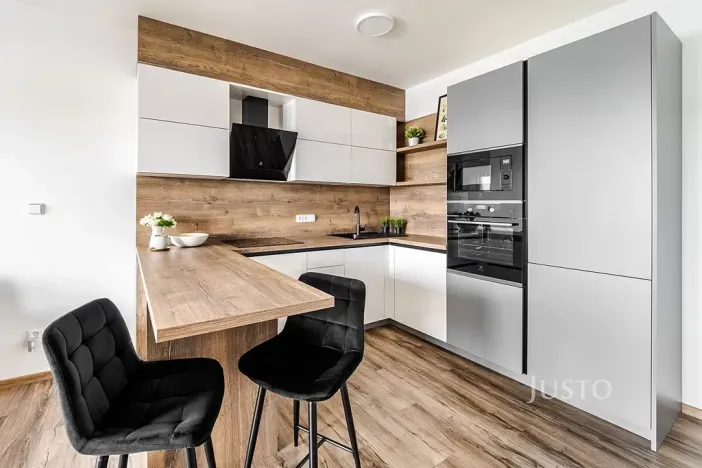 Prodej bytu 2+kk, České Budějovice, České Vrbné, 52 m2