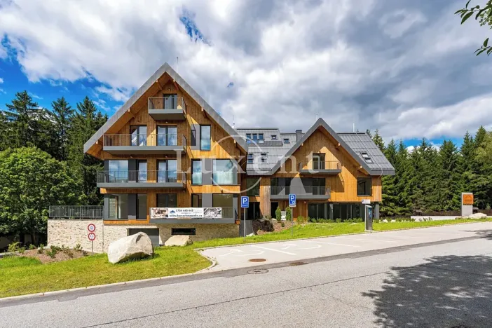 Pronájem obchodního prostoru, Harrachov, 108 m2