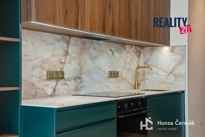 Pronájem bytu 1+kk, Brno, 42 m2