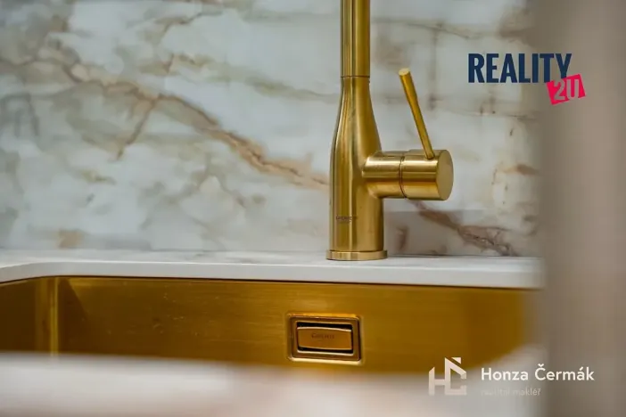 Pronájem bytu 1+kk, Brno, 42 m2